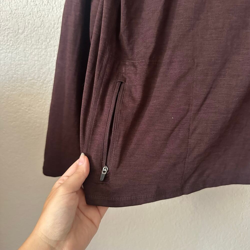 Vuori Men's Ease Performance Half Zip Mahogany Heather Size Medium - Picture 6 of 7